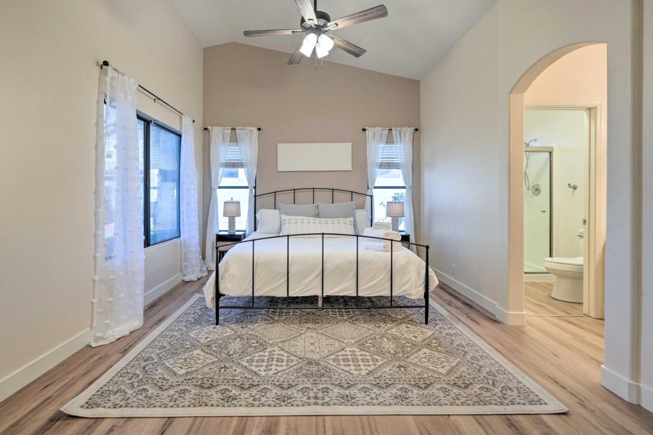 Sunlit Peoria Vacation Rental With Private Yard Екстериор снимка